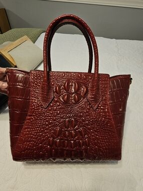 Croc-Embossed Red Leather Tote Bag